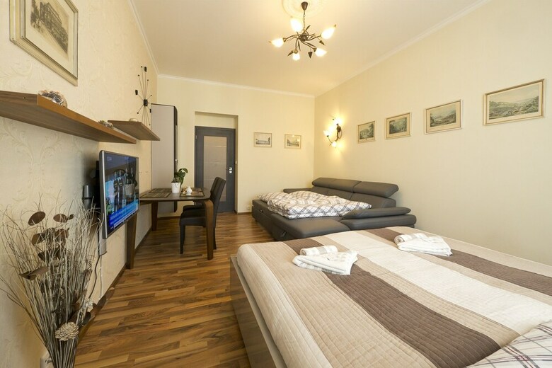 Apartment - Karla Capka Street