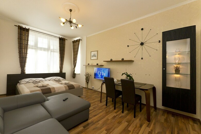 Apartment - Karla Capka Street