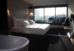 Hotel Double Tree Hilton Fontana
