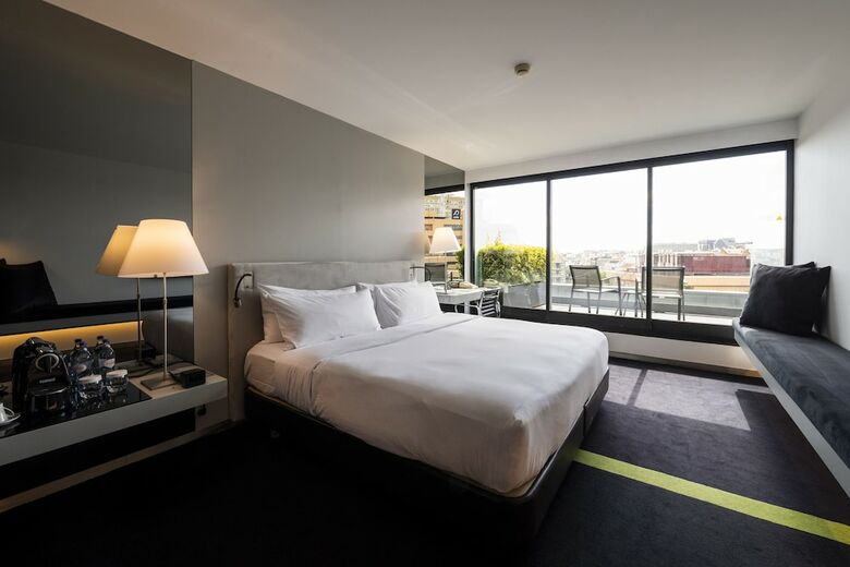 Hotel Double Tree Hilton Fontana