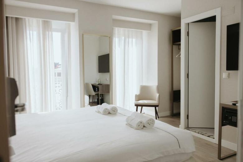 Hotel M'ar De Ar Auria