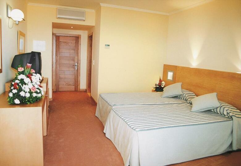 Hotel Moniz Sol