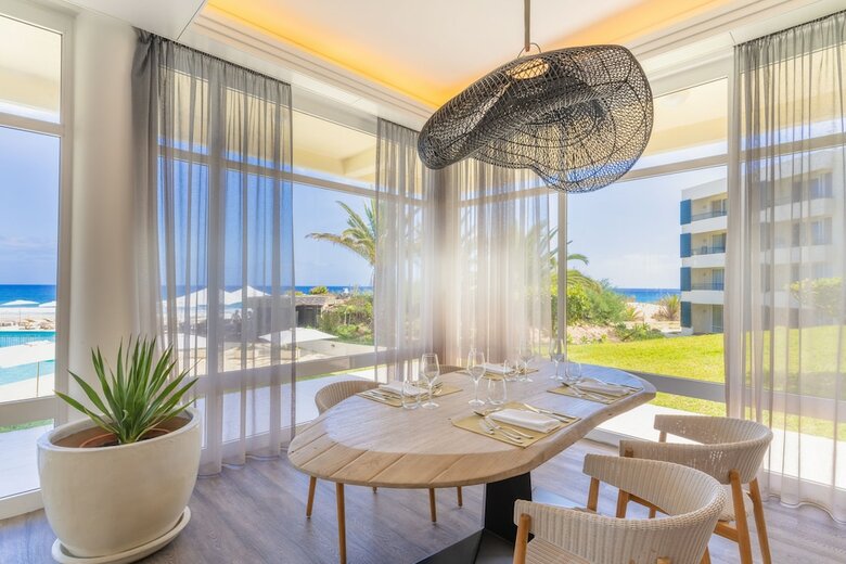Aparthotel Vila Baleira Suites