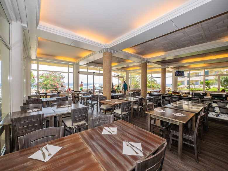 Aparthotel Vila Baleira Suites