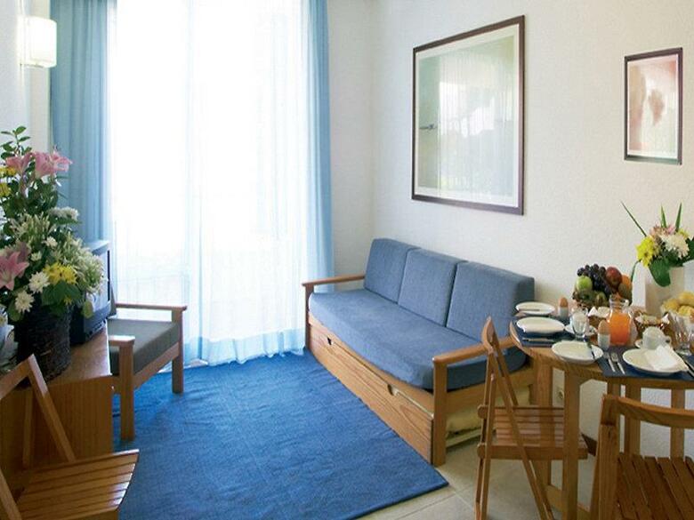 Aparthotel Vila Baleira Suites