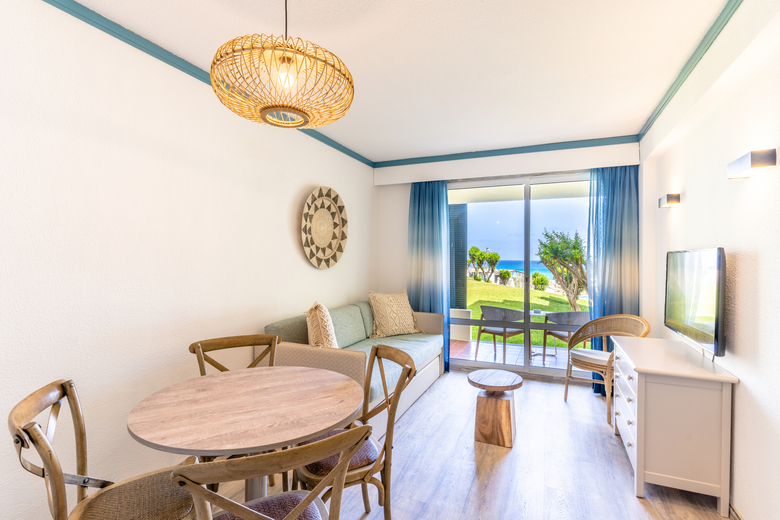 Aparthotel Vila Baleira Suites