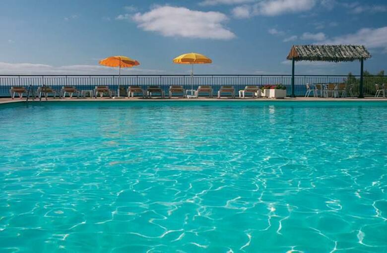 Aparthotel Vila Baleira Suites