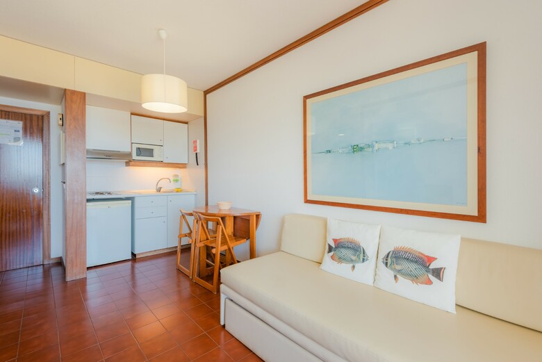 Aparthotel Vila Baleira Suites