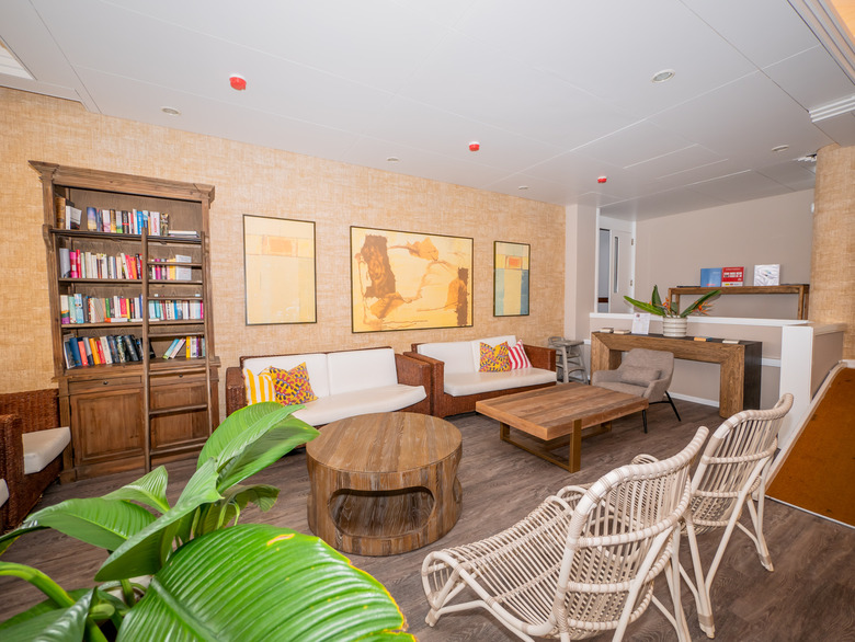 Aparthotel Vila Baleira Suites