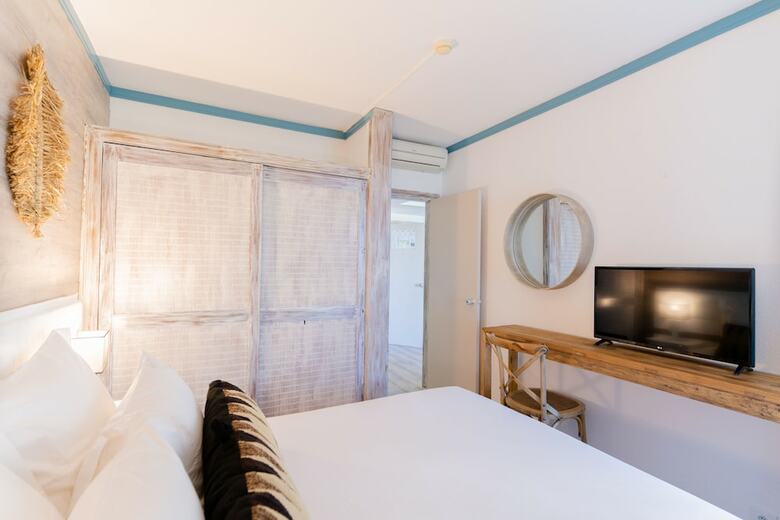 Aparthotel Vila Baleira Suites
