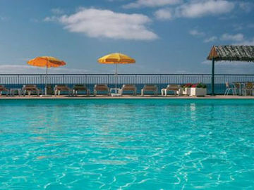Aparthotel Vila Baleira Suites