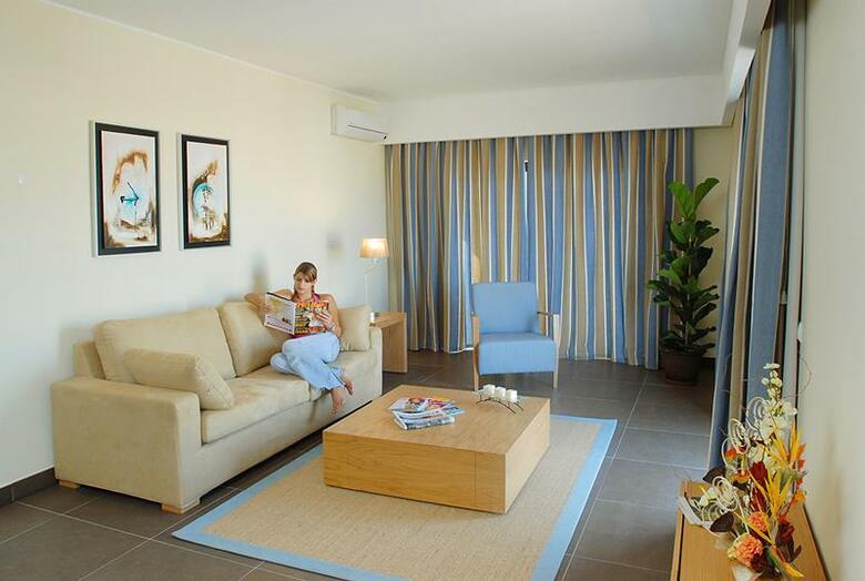 Hotel Vitor's Village