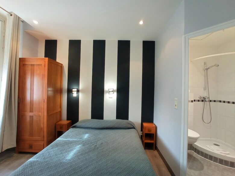 Hotel H33 H�tel