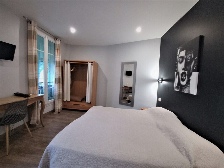 Hotel H33 H�tel