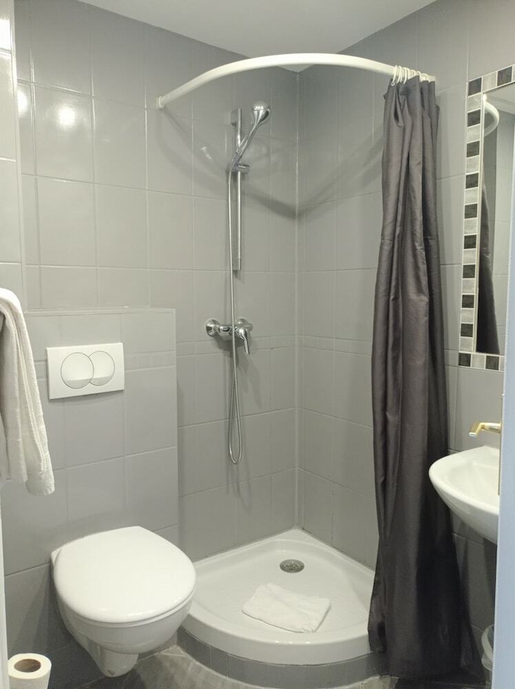 Hotel H33 H�tel