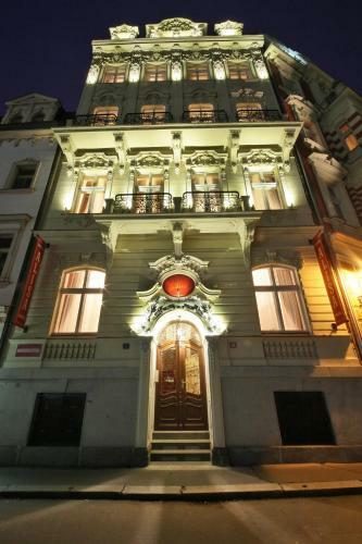 Alisa Hotel