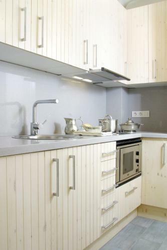Classbedroom Apartments I
