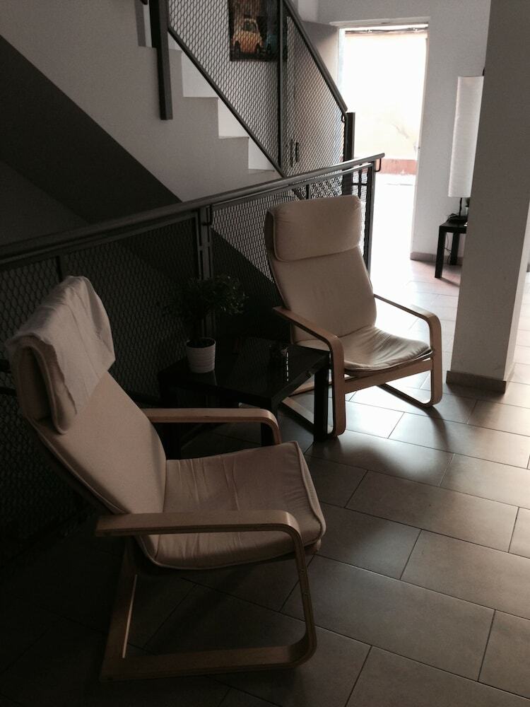 Hostelscat