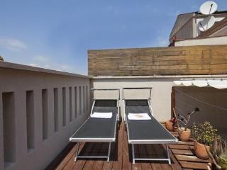 Inside Barcelona Apartments Mercat