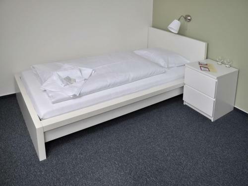 Hostal Pension Pod V??�