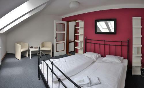 Hostal Pension Pod V??�