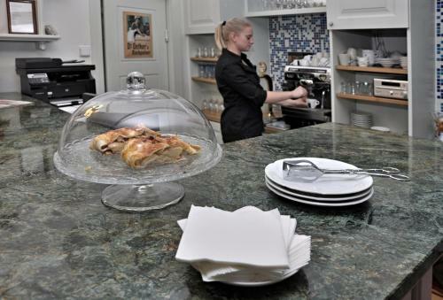 Hostal Pension Pod V??�