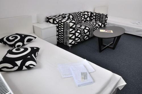 Hostal Pension Pod V??�