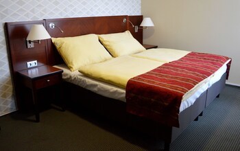 Hostal Pension Falconi