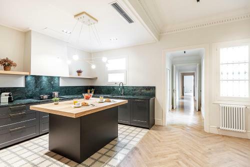 Habitat Apartments Lauria
