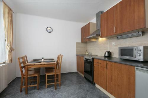 Pytloun Travel Hotel