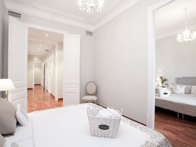 Bcn Rambla Catalunya Apartments