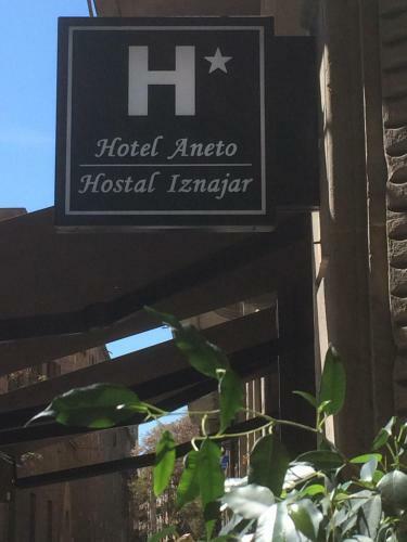 Hostal Iznajar Barcelona