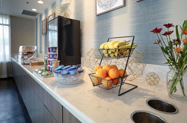Hotel Hawthorn Suites By Wyndham-oakland/alameda