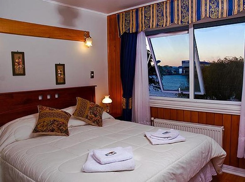 Hotel Rio De Luna