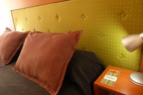 Bed & Breakfast Ca�as Suites Urbanas