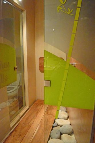 Bed & Breakfast Ca�as Suites Urbanas