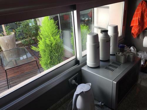 Bed & Breakfast Ca�as Suites Urbanas