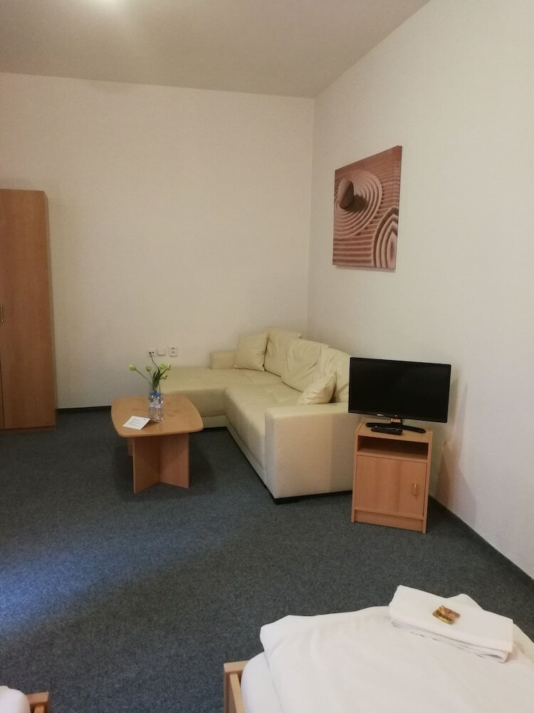 Hotel Club Trio