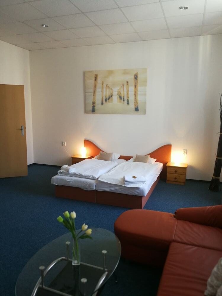 Hotel Club Trio