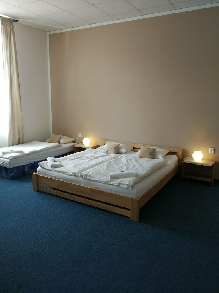 Hotel Club Trio
