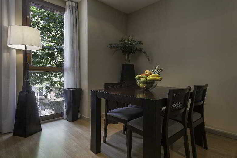 Camp Nou Apartments
