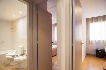 Camp Nou Apartments