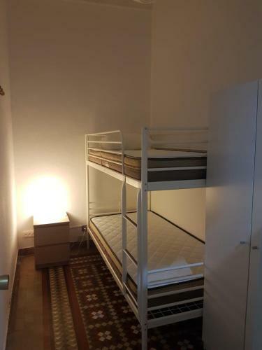 Hostal Barcelona 4 Fun Hostel