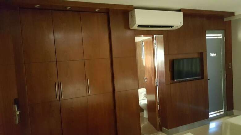 Hotel Tropical