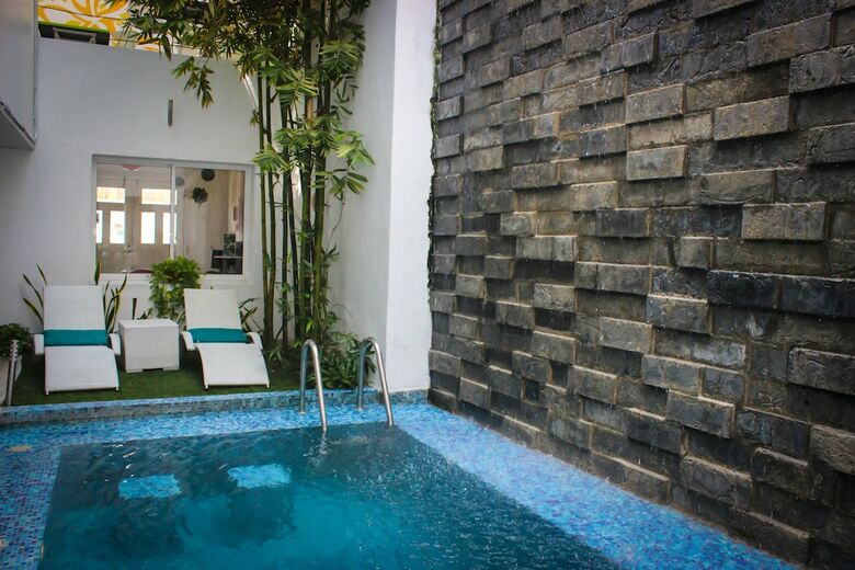 Hotel Casa Nova Merida