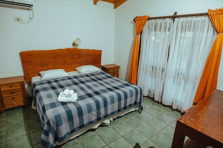 Palo Rosa Lodge
