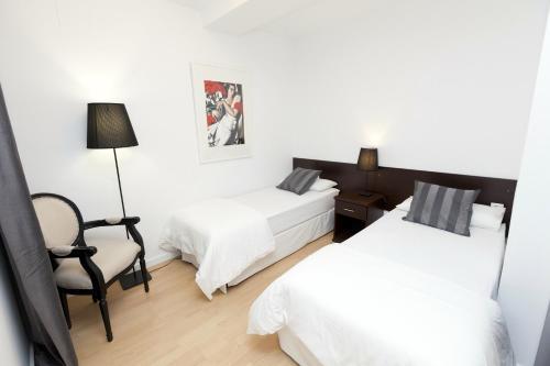 Happy Apartments