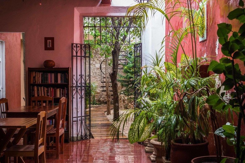 Hostal Hotel Casa Carmita