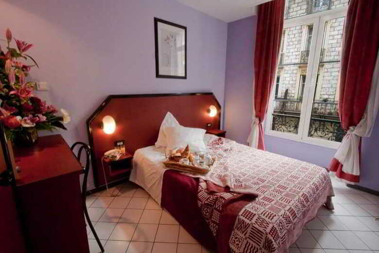 Hotel Bristol