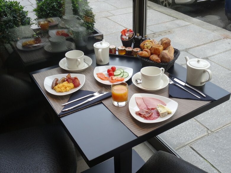 Claridge Hotel
